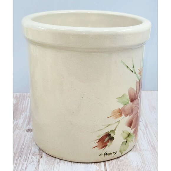 Ransbottom Floral Crock with Wooden lid - Picture 6 of 9